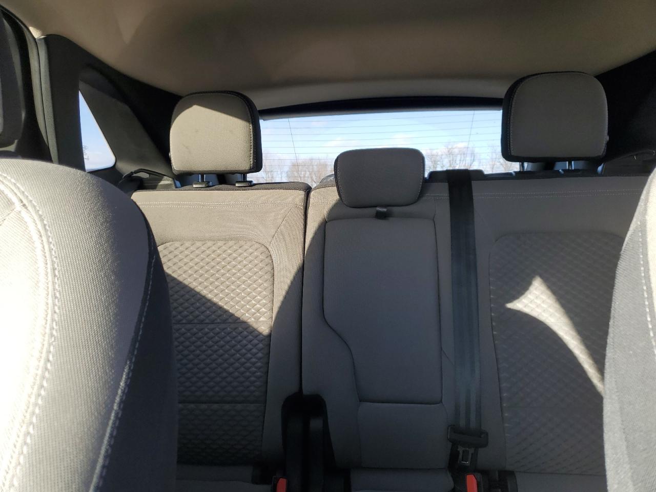 2020 Ford Escape - Image 10