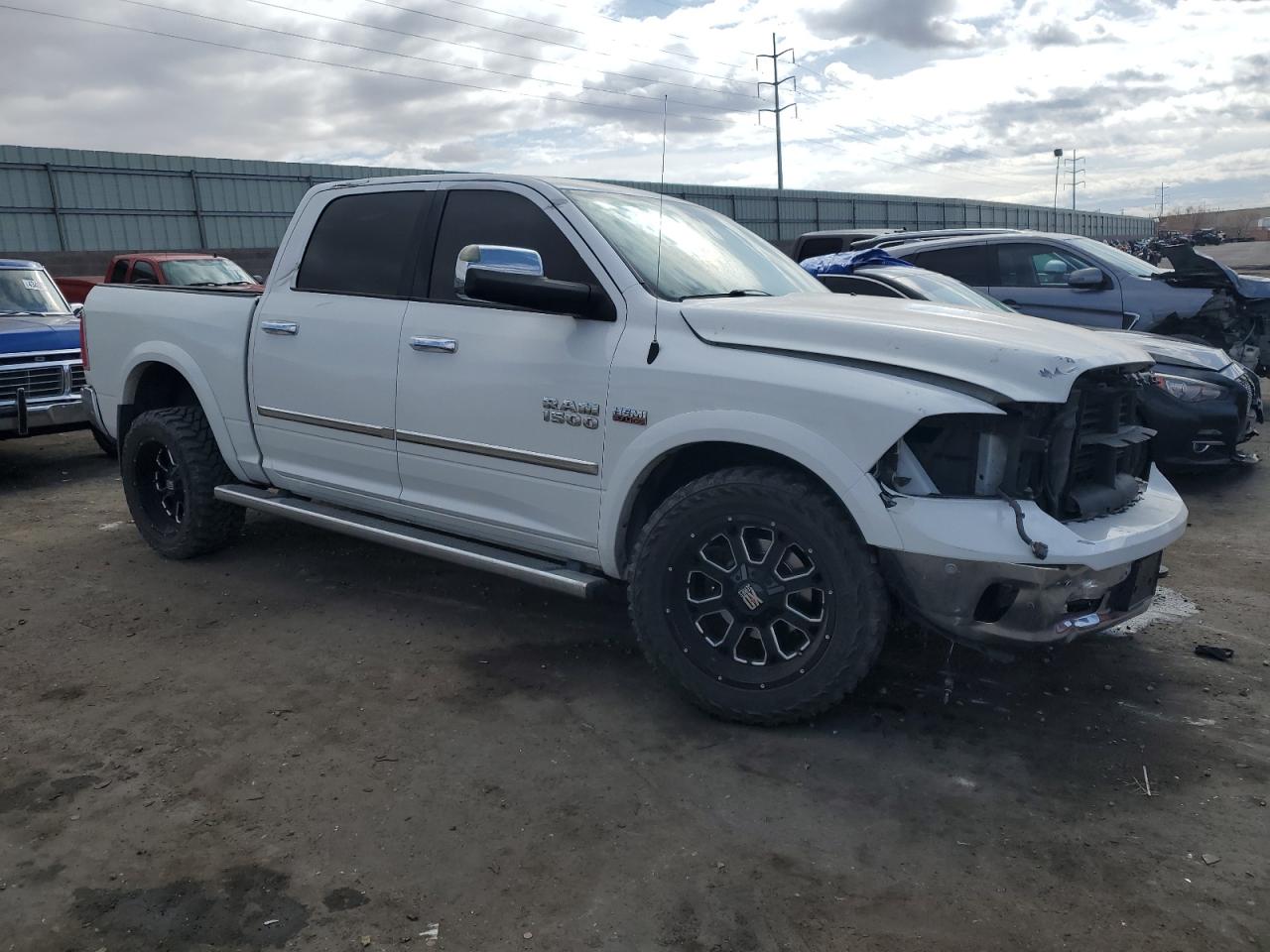 2017 RAM 1500 - Image 4