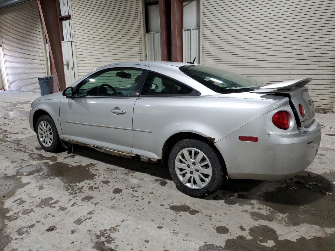 2009 Chevrolet Cobalt - Image 2