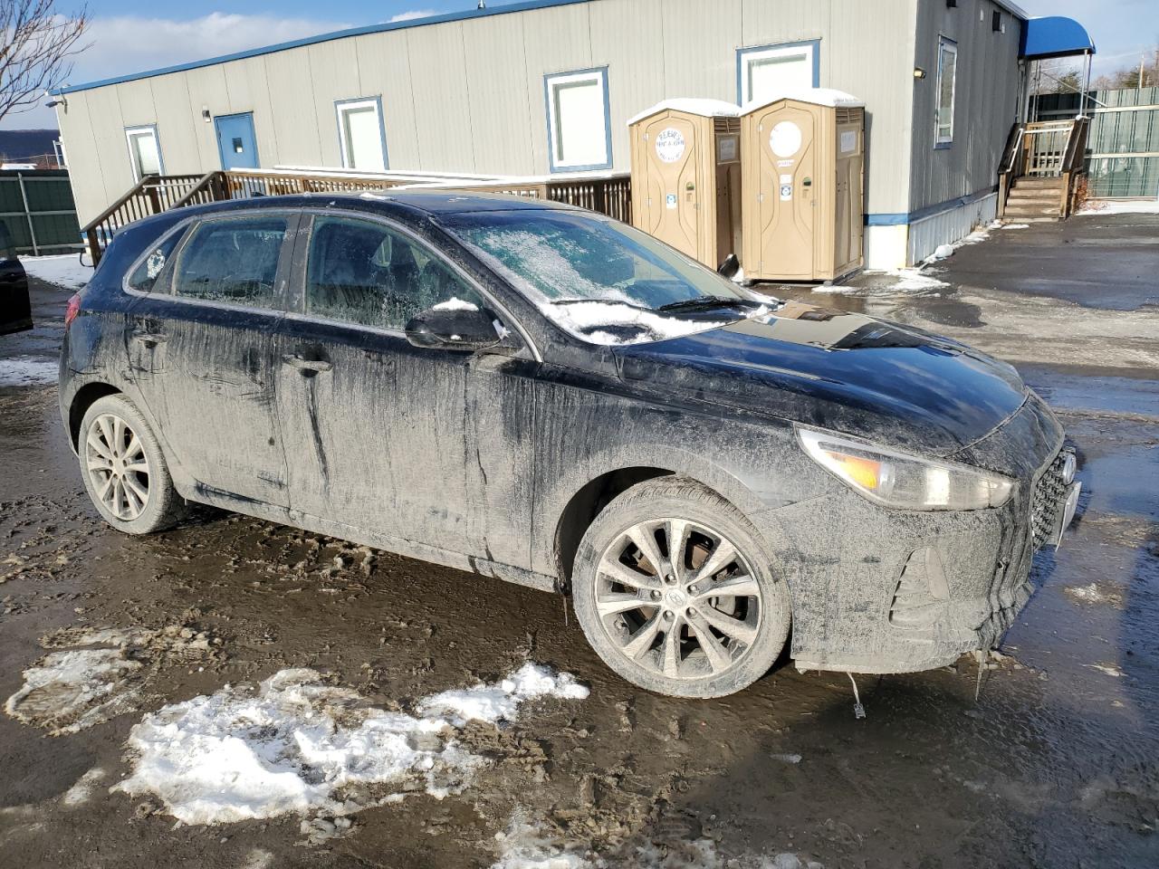 2018 Hyundai Elantra - Image 4