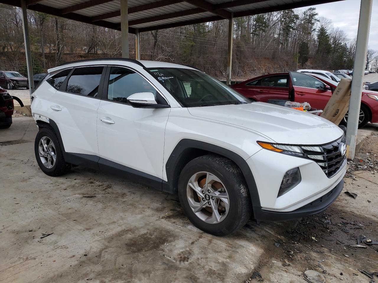 2022 Hyundai Tucson - Image 4