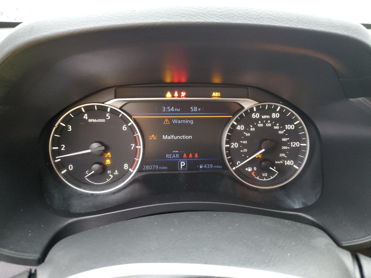 2024 Nissan Altima - Image 9