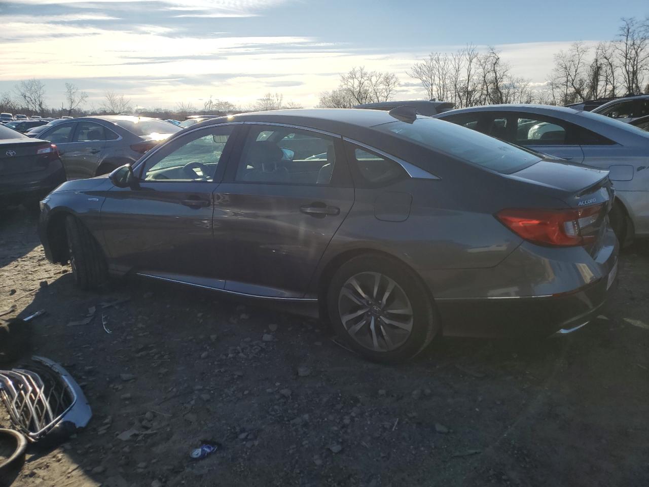 1HGCV3F5XKA004056 2019 HONDA ACCORD - Image 2