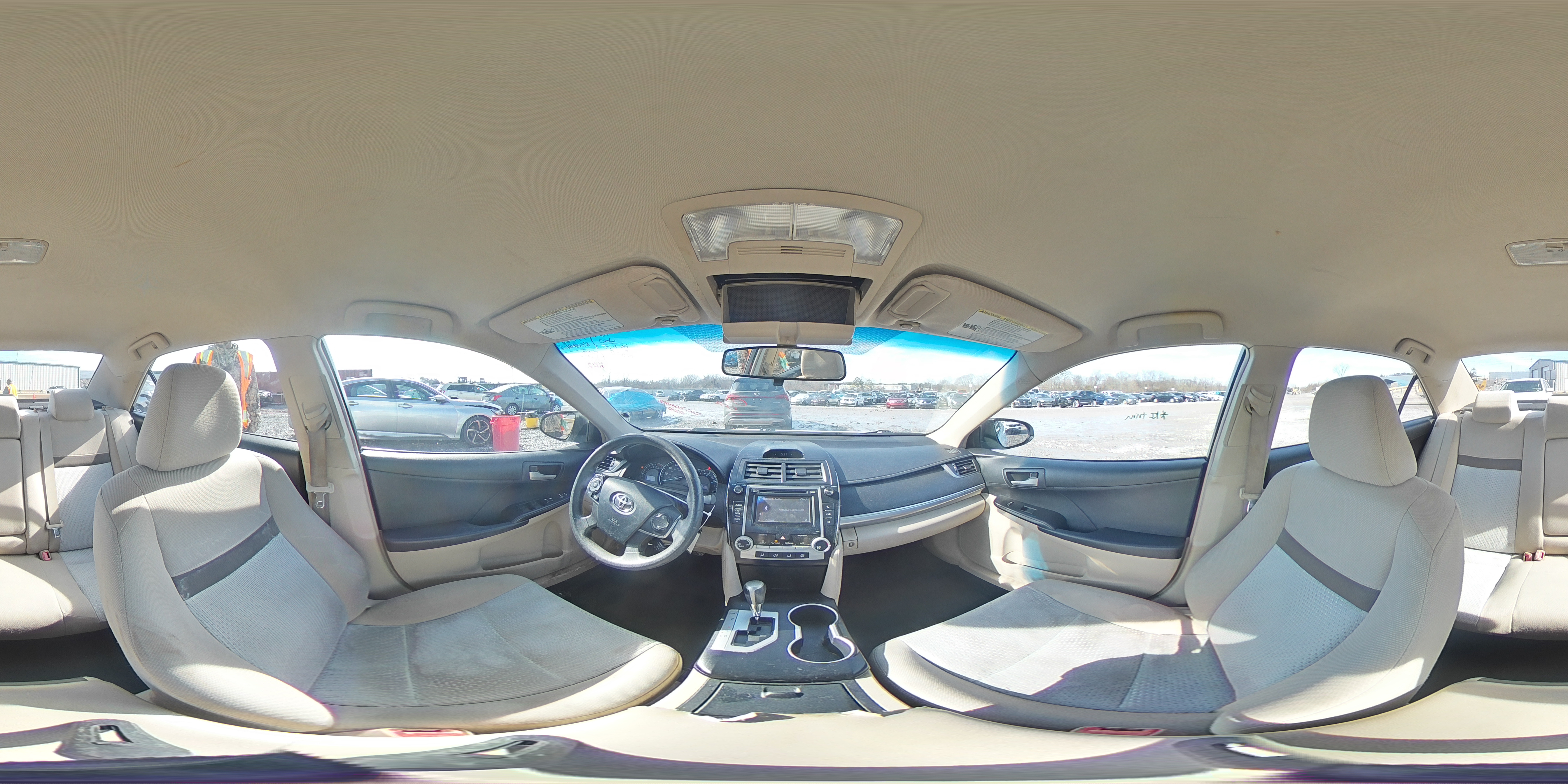 2012 Toyota Camry - Image 14