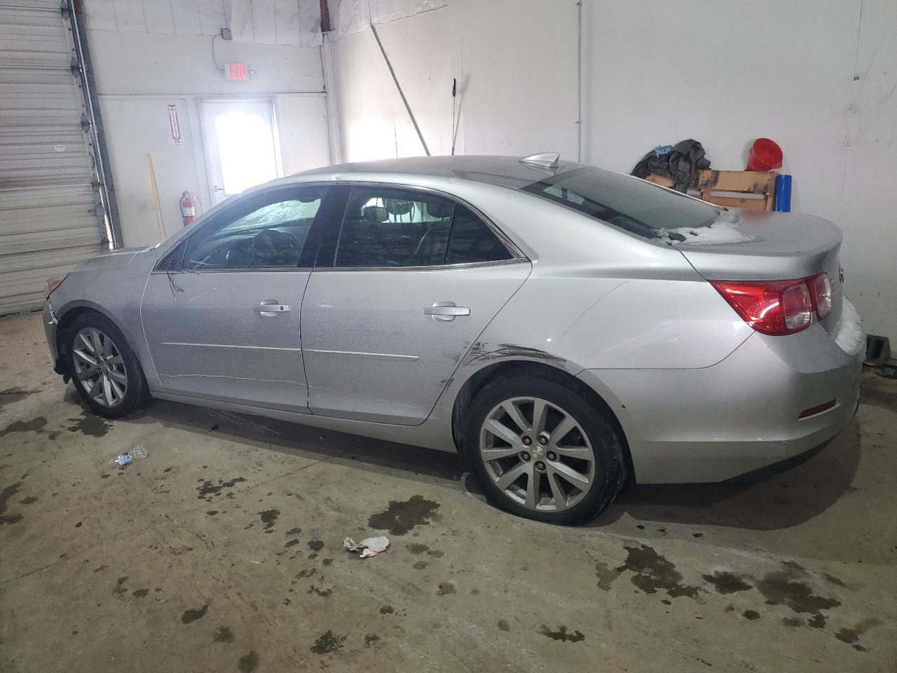 2015 Chevrolet Malibu - Image 2