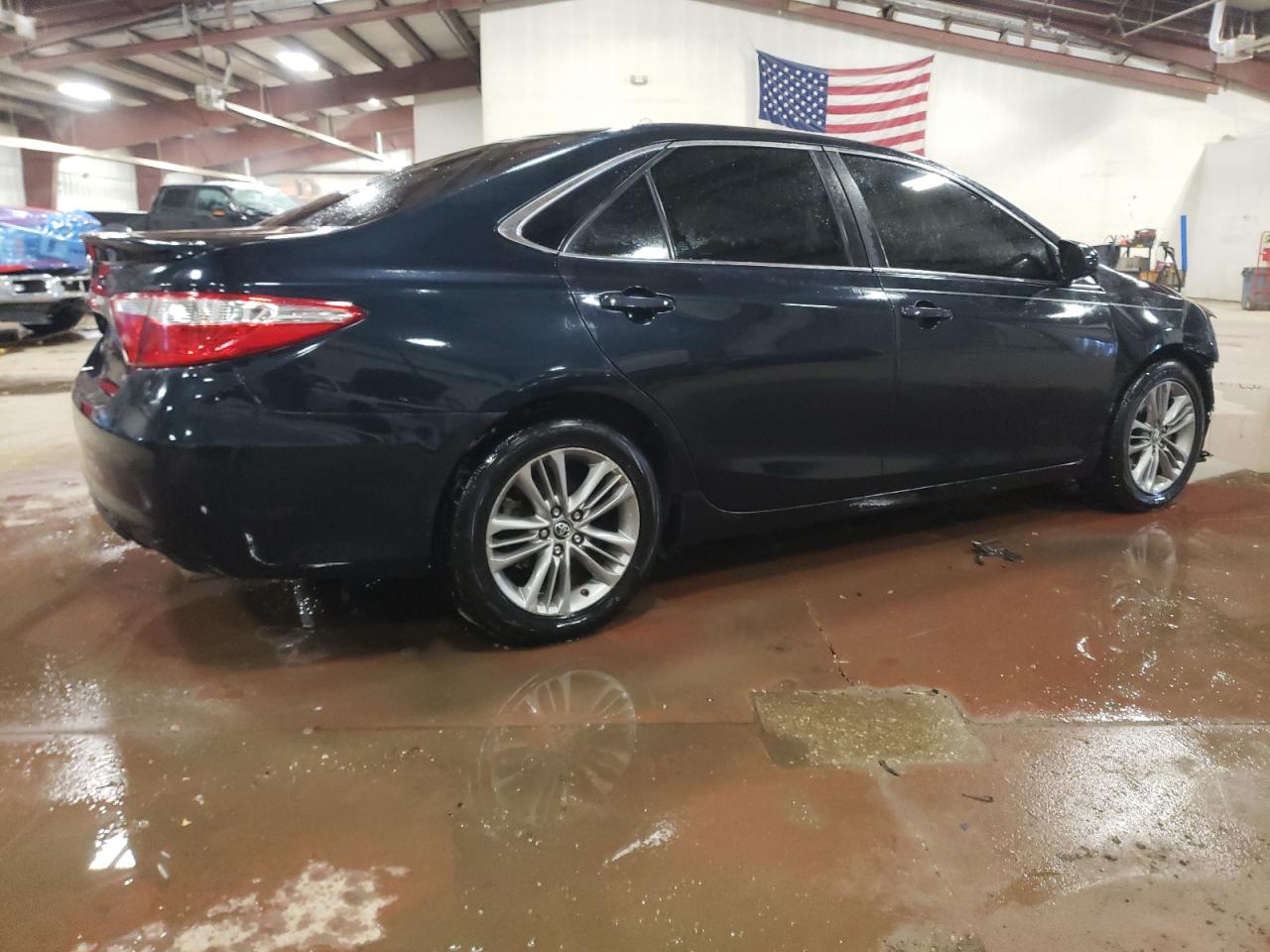 2016 Toyota Camry - Image 3