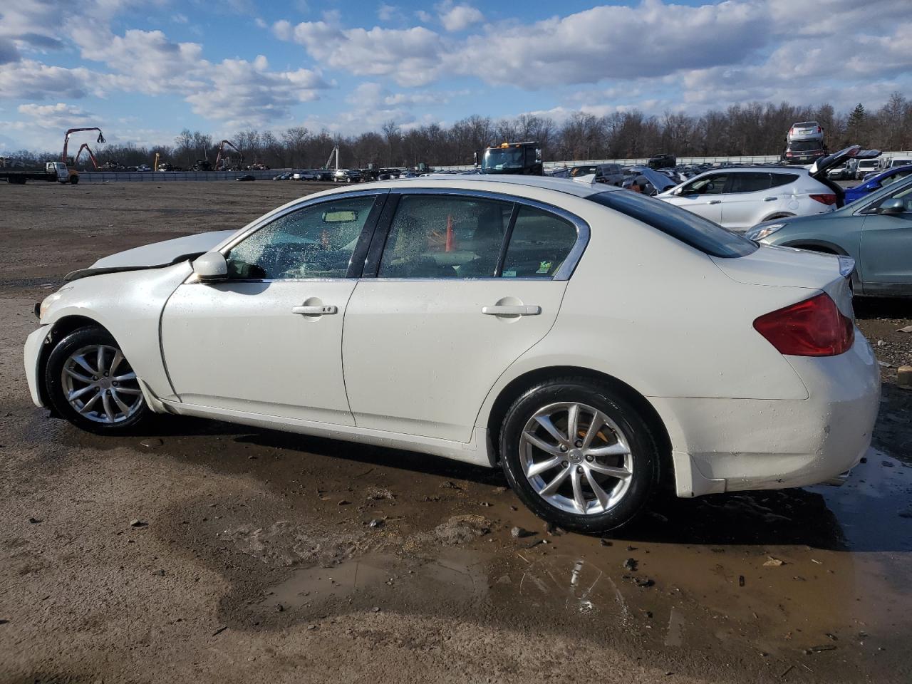 2007 Infiniti G - Image 2