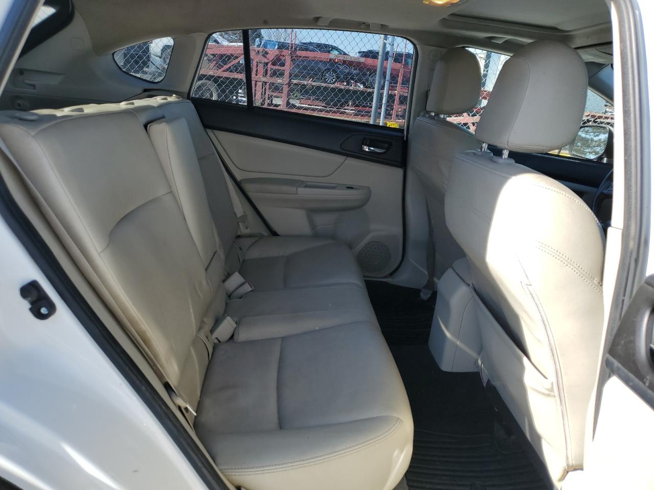 2013 Subaru XV - Image 10