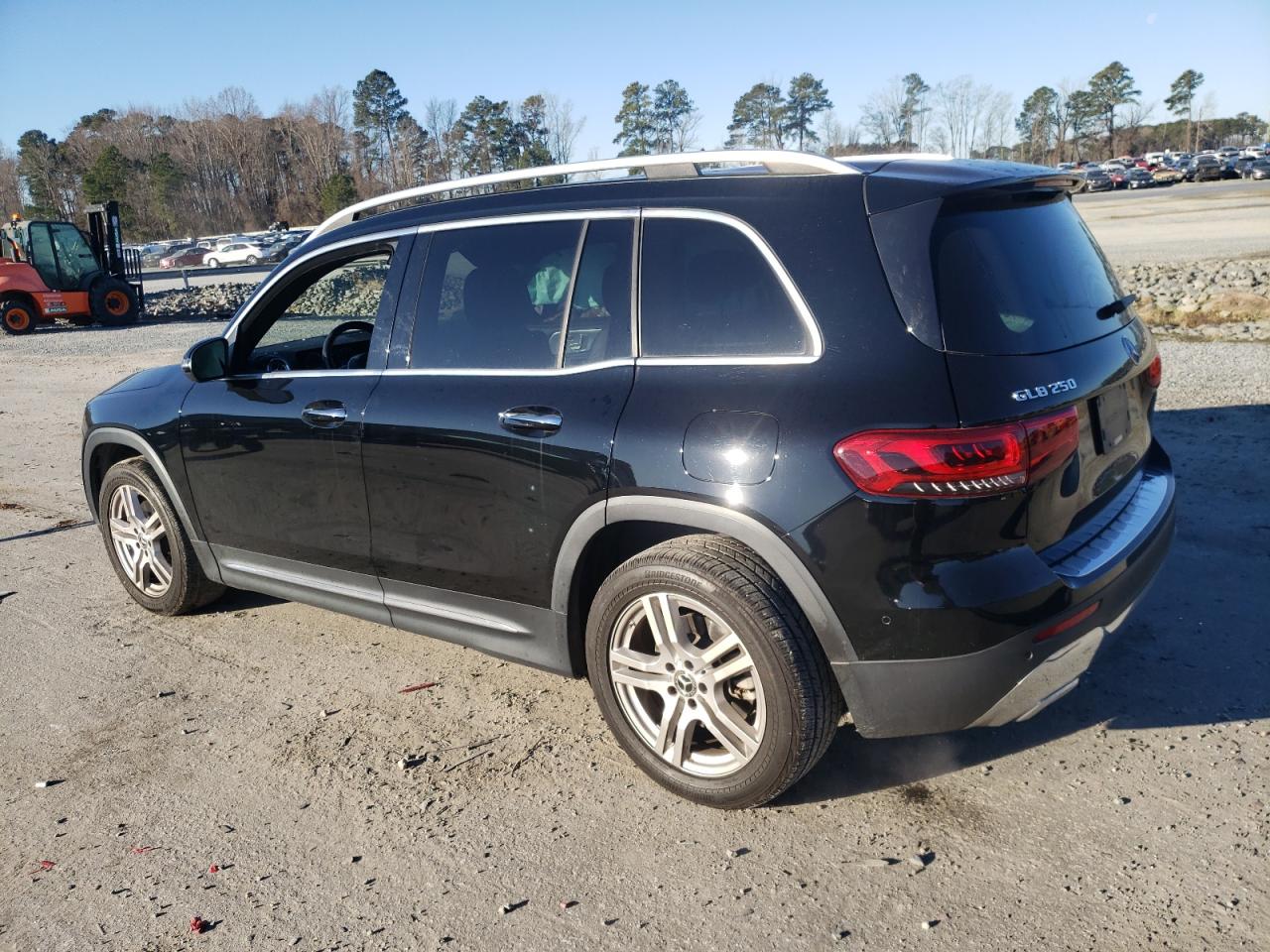 2021 Mercedes-Benz GLB - Image 2