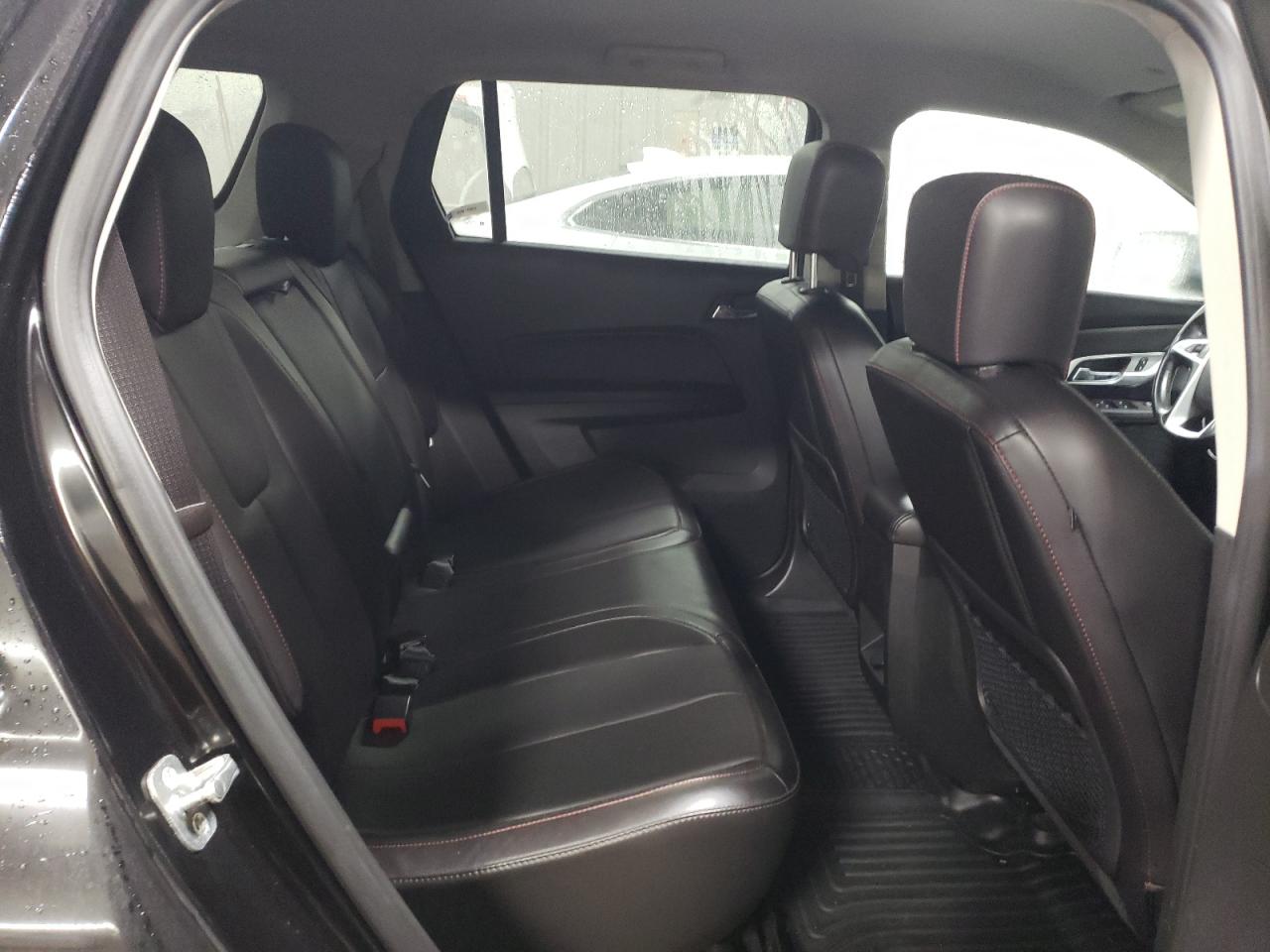2017 GMC Terrain - Image 10