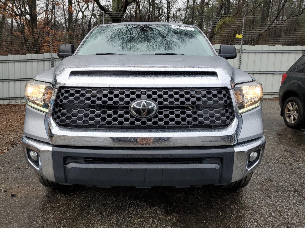2019 Toyota Tundra - Image 5