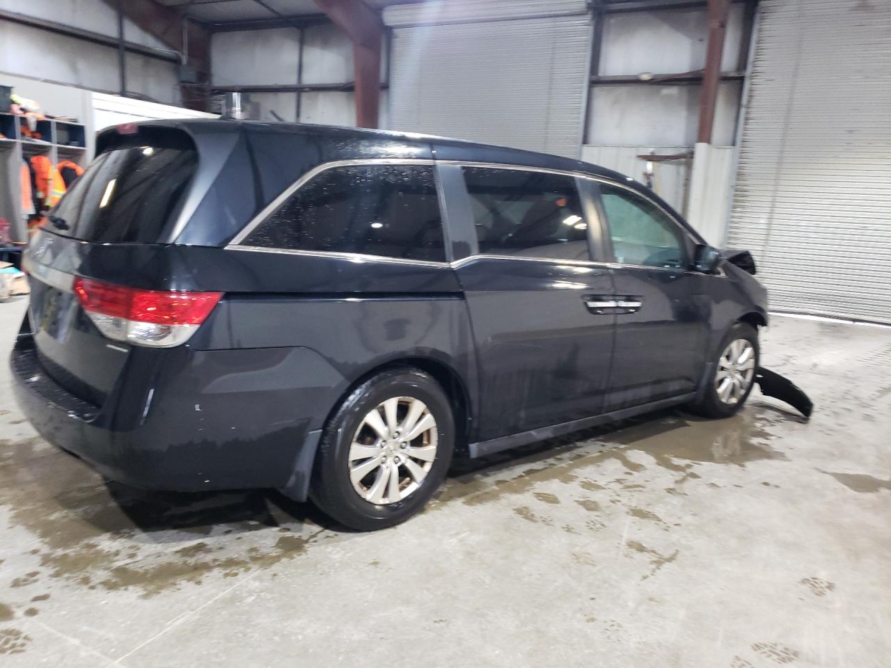 2014 Honda Odyssey - Image 3