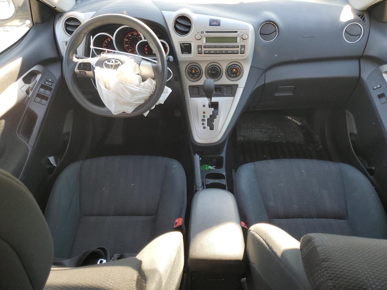 2011 Toyota Matrix - Image 8