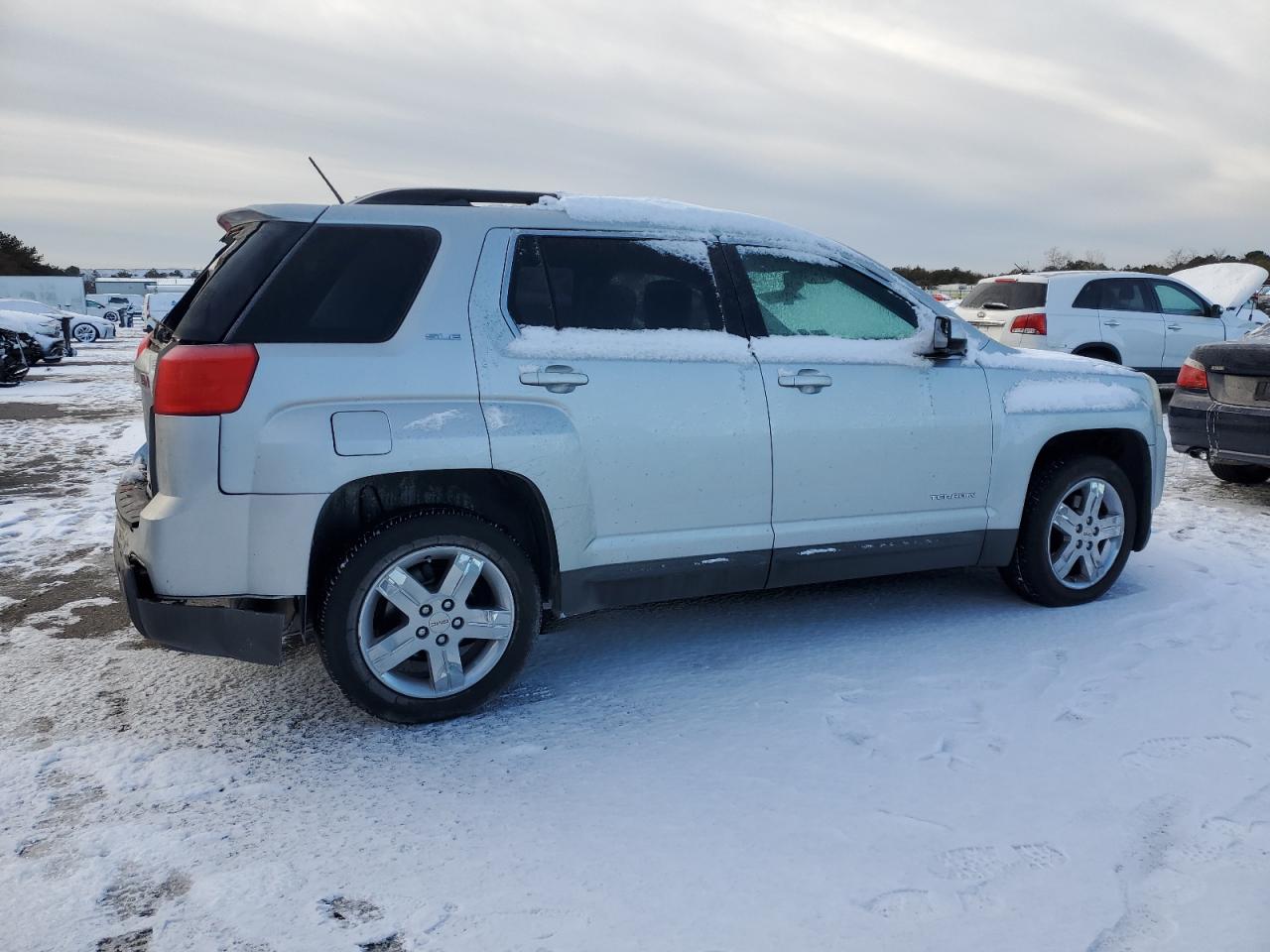 2013 GMC Terrain - Image 3
