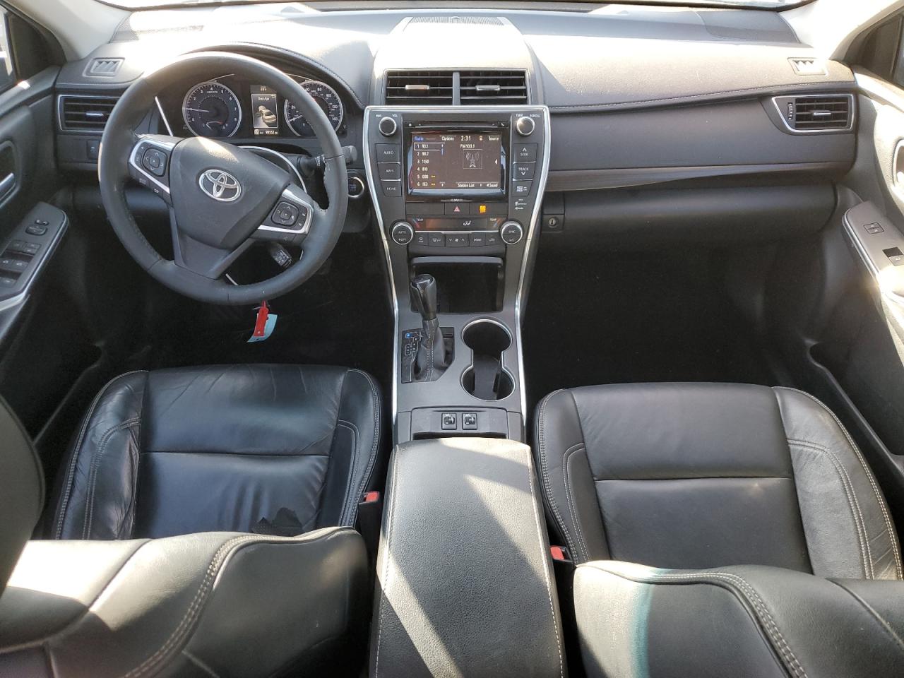 2016 Toyota Camry - Image 8