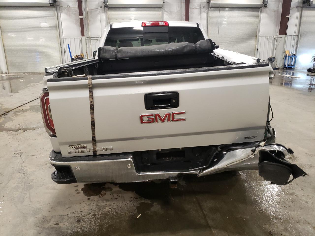 2018 GMC Sierra - Image 6