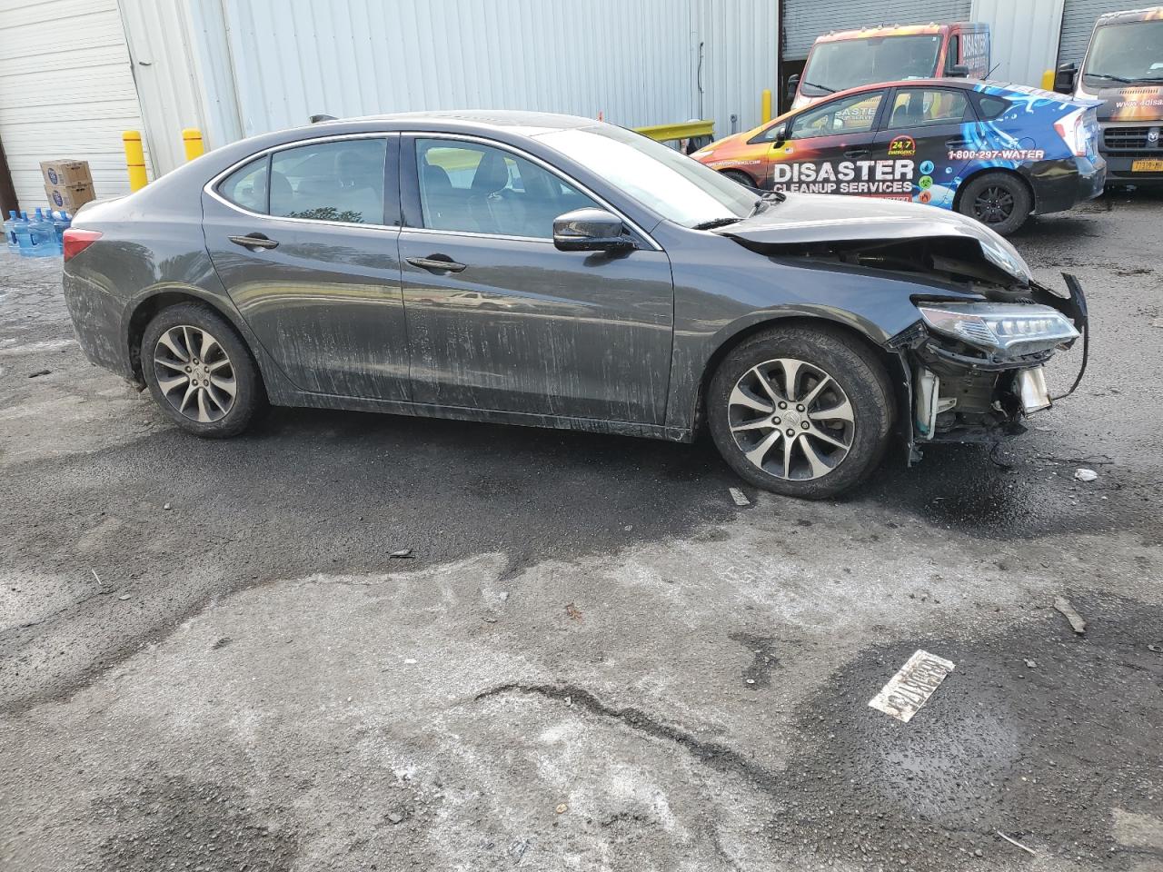 2015 Acura TLX - Image 4