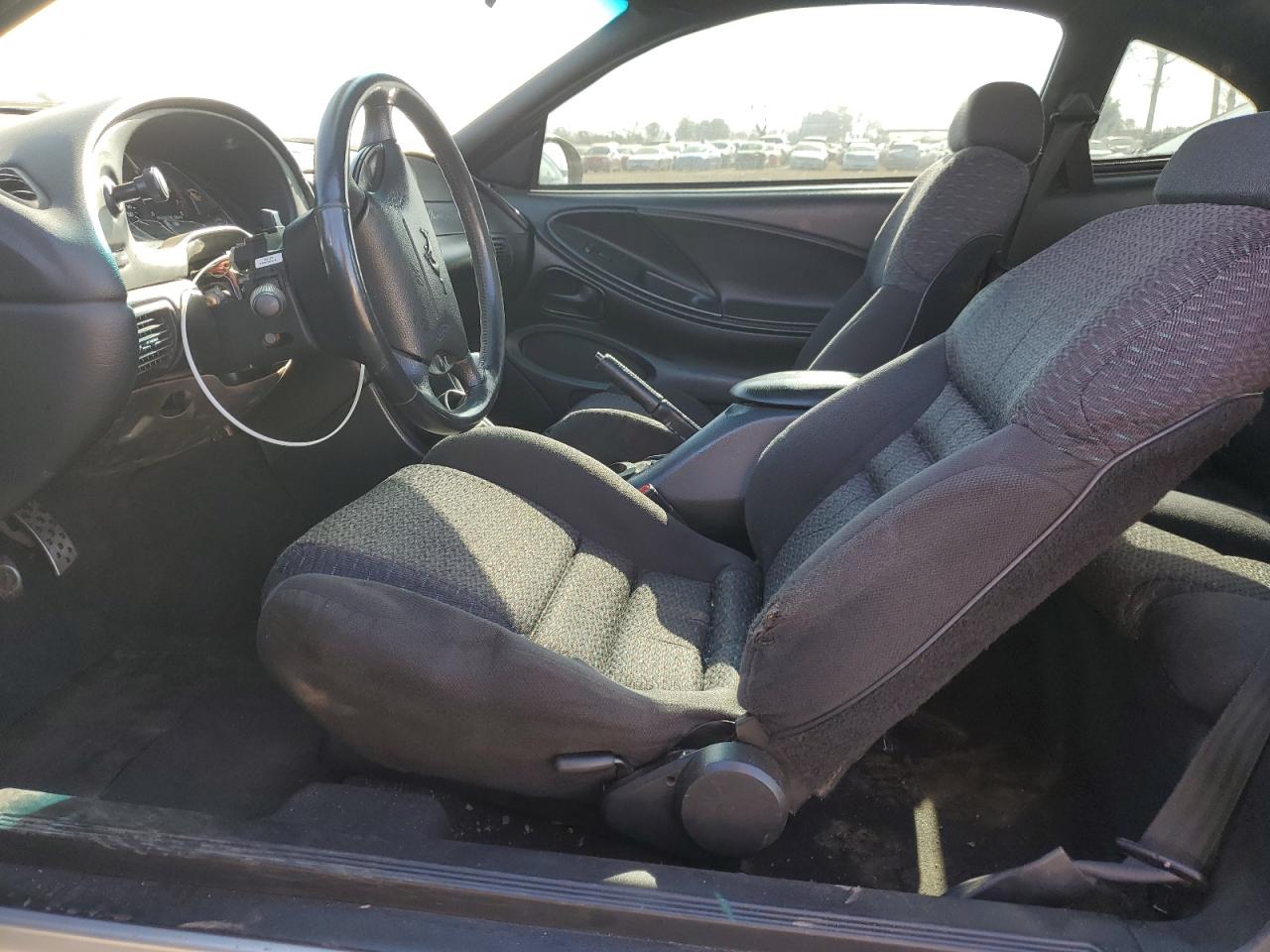 1998 Ford Mustang - Image 7