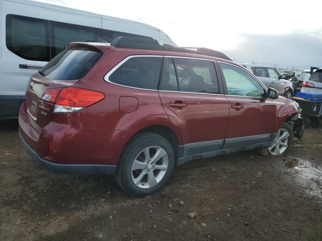 2014 Subaru Outback - Image 3