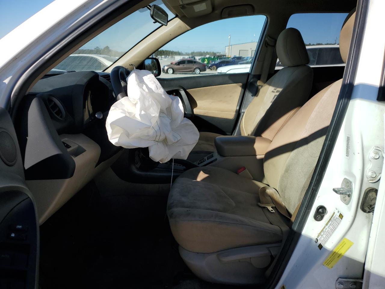 2010 Toyota RAV 4 - Image 7