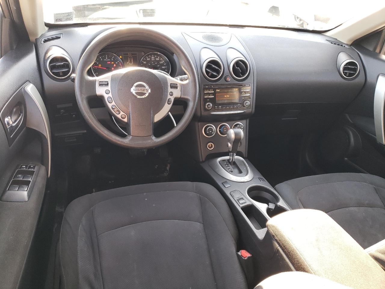 2013 Nissan Rogue - Image 8