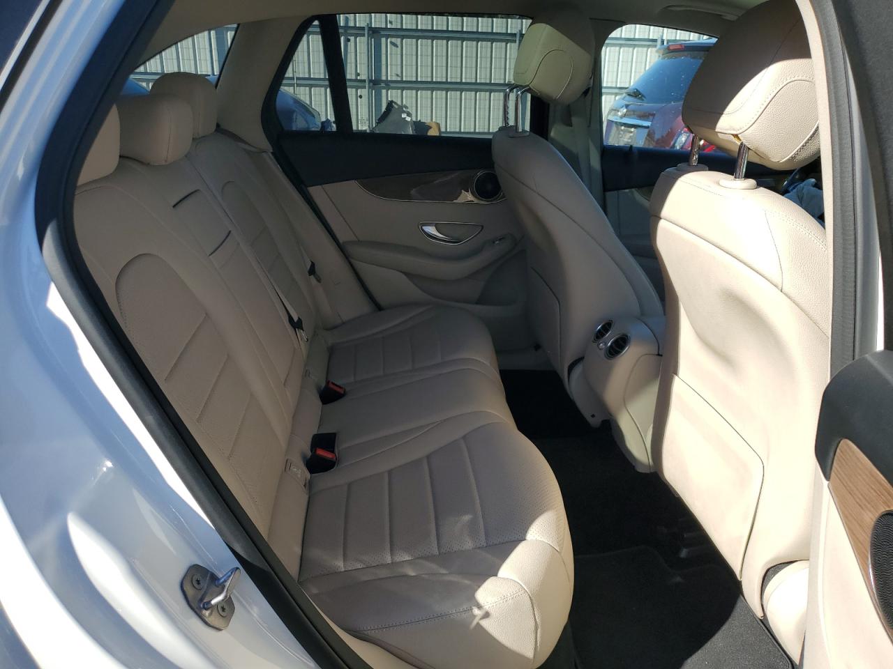 2019 Mercedes-Benz GLC - Image 11