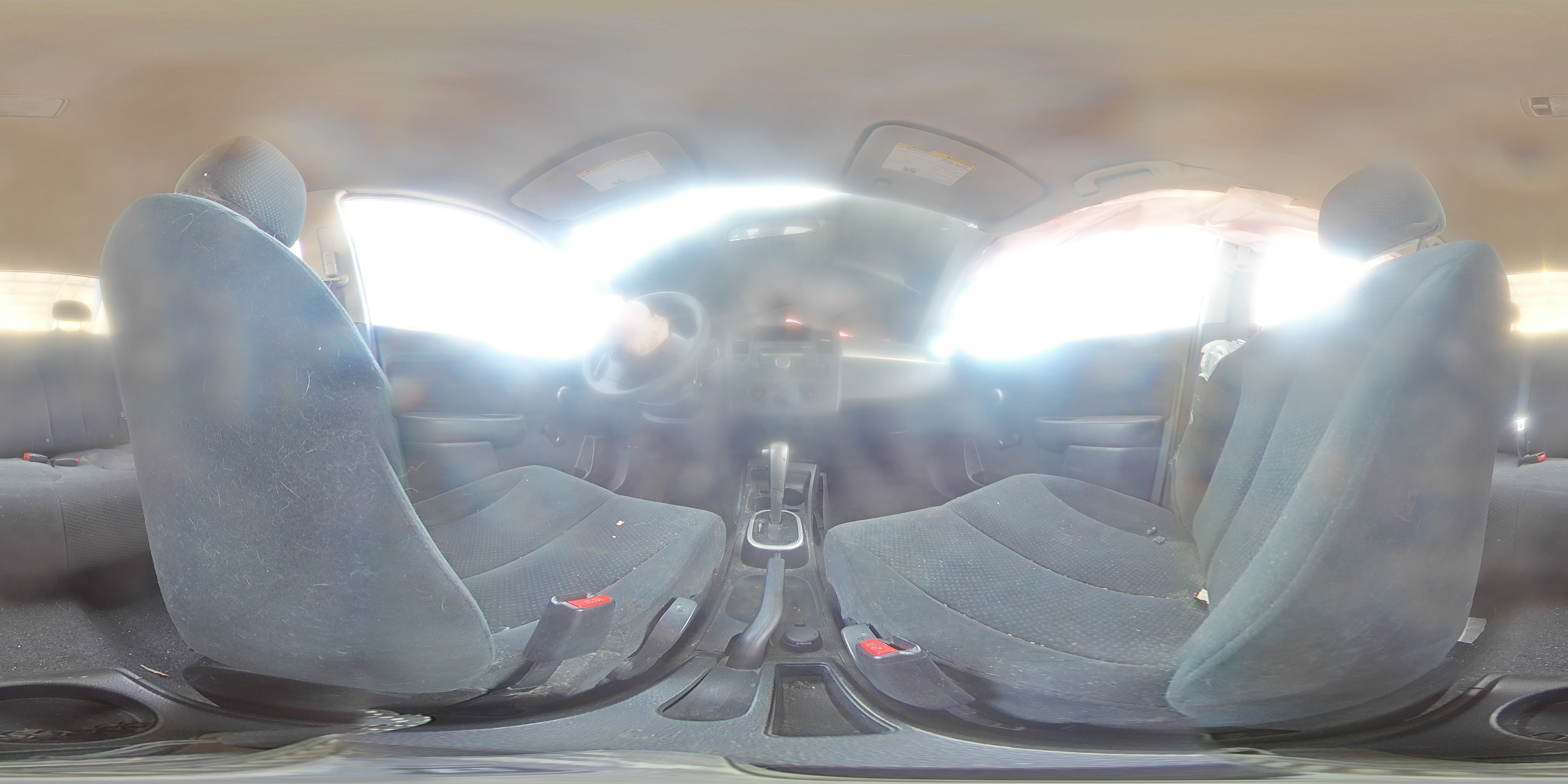 2011 Nissan Versa - Image 13