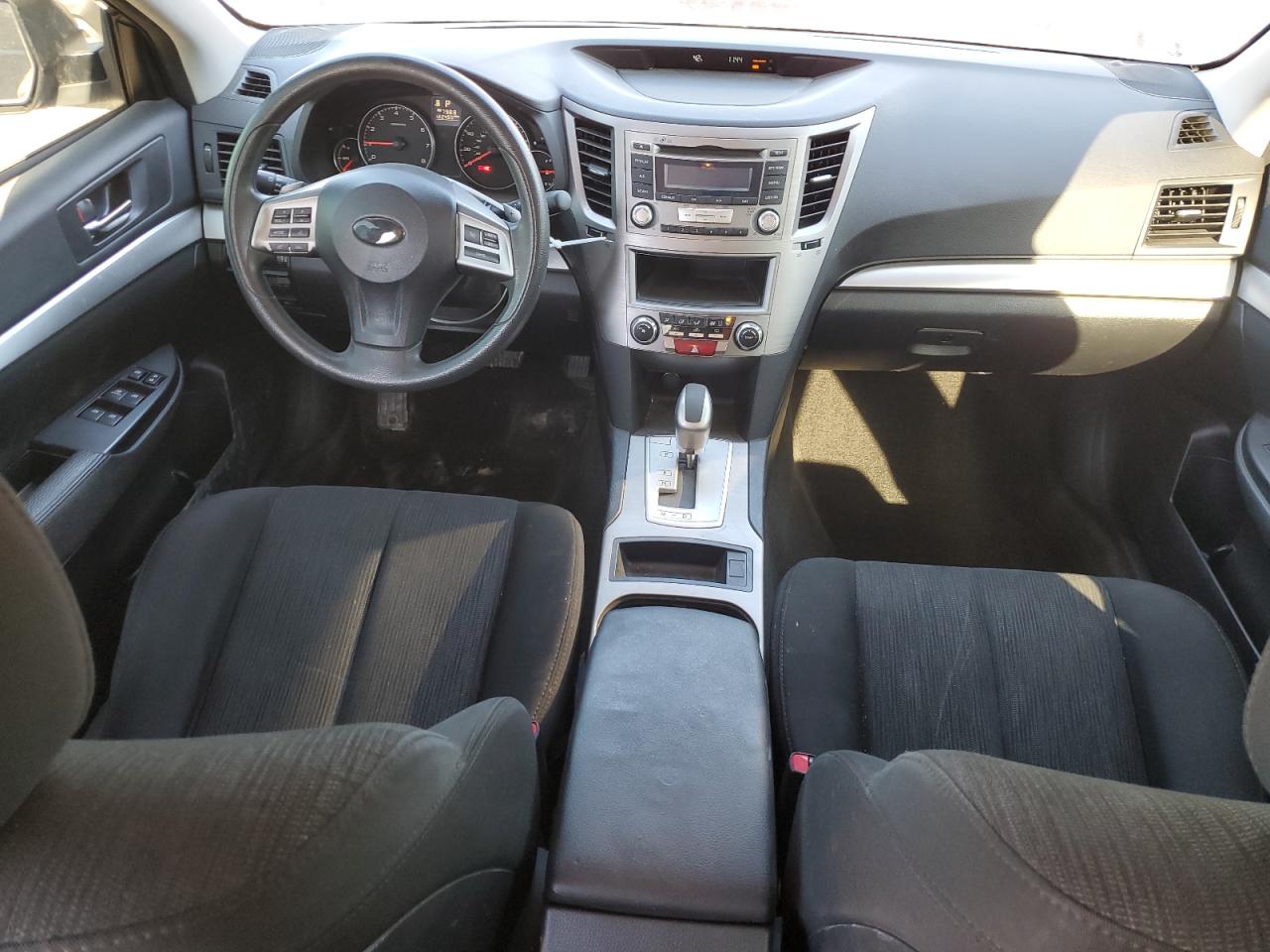 2013 Subaru Outback - Image 8