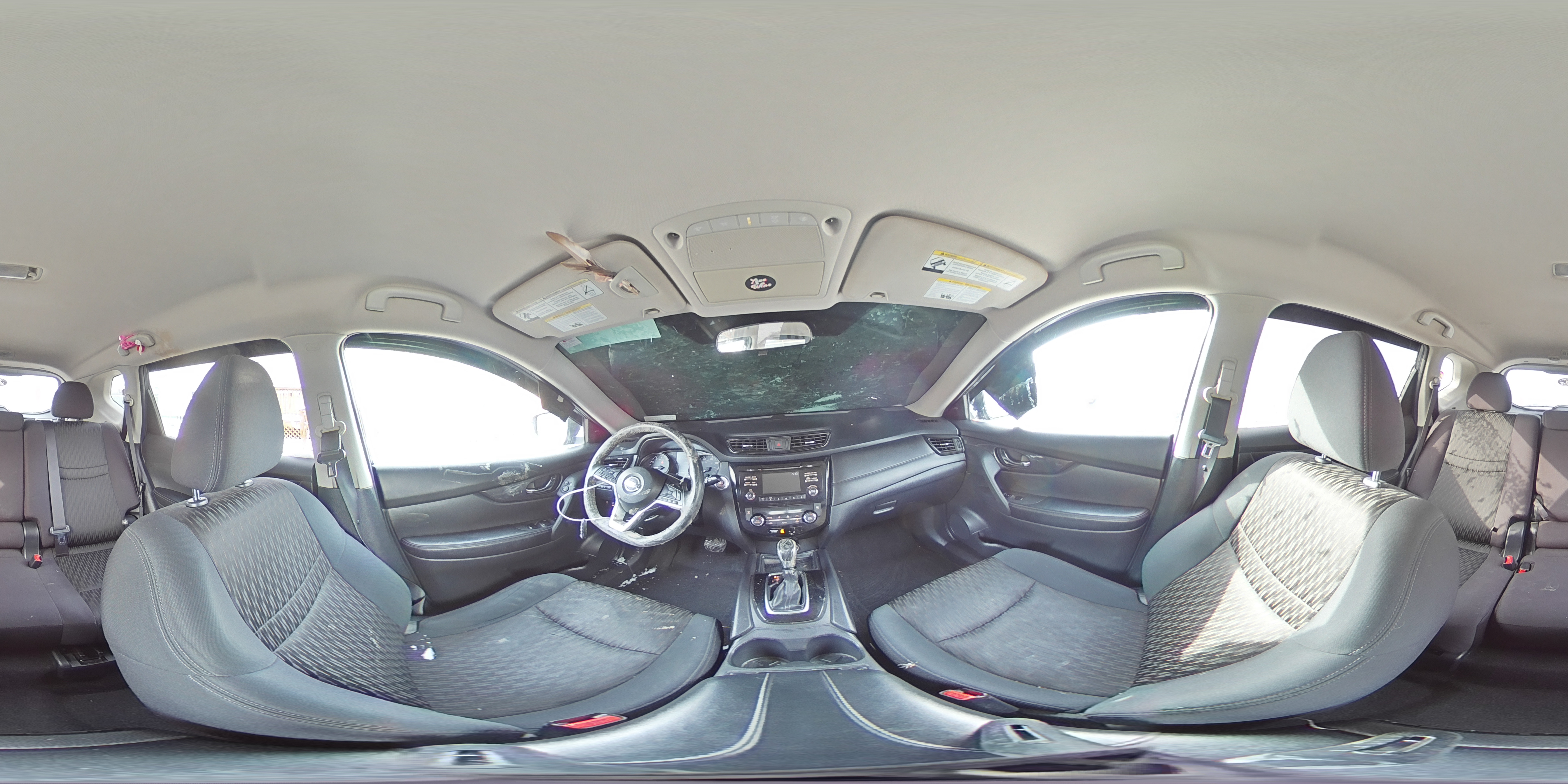 2017 Nissan Rogue - Image 13