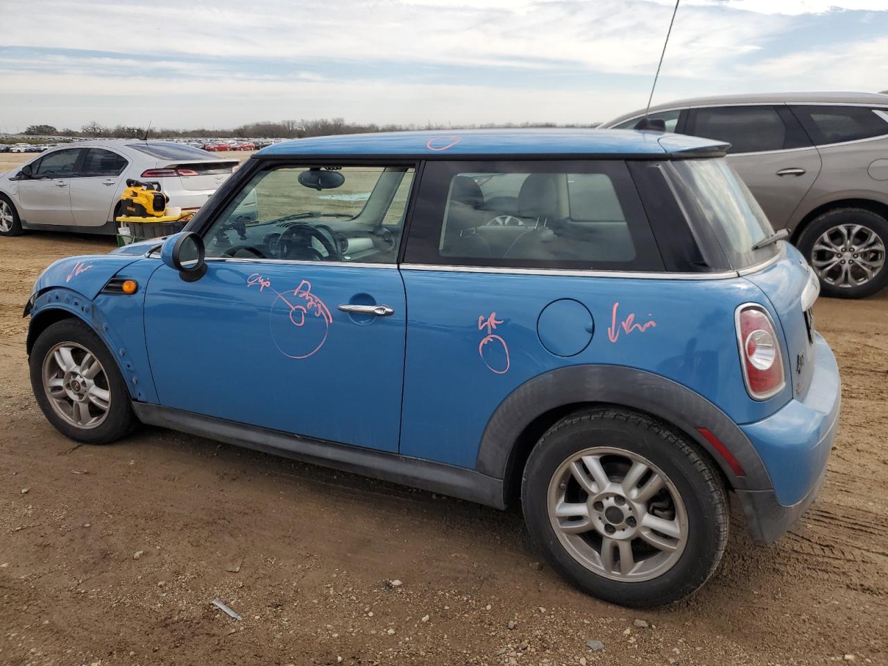 2013 MINI Cooper - Image 2
