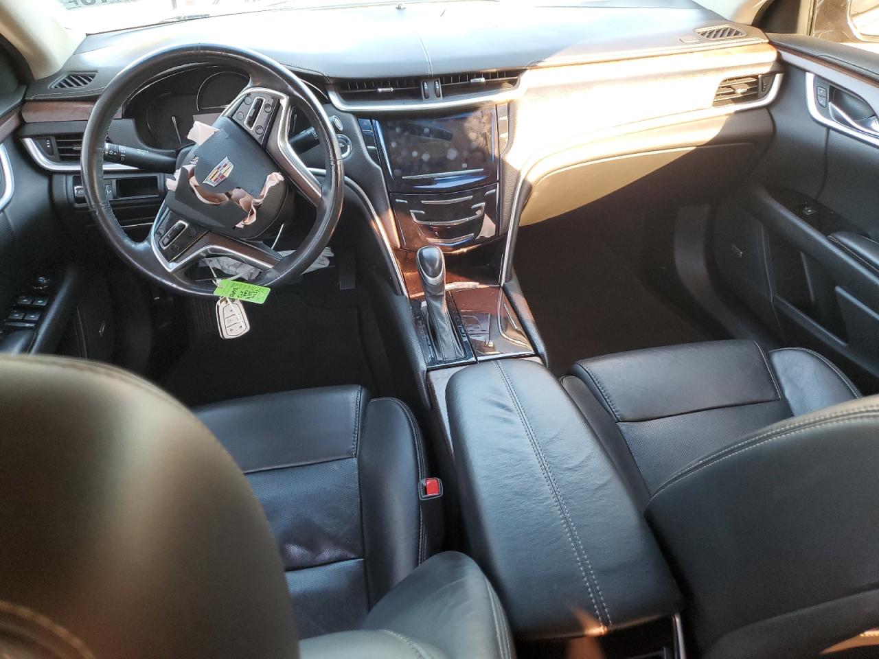 2018 Cadillac XTS - Image 8