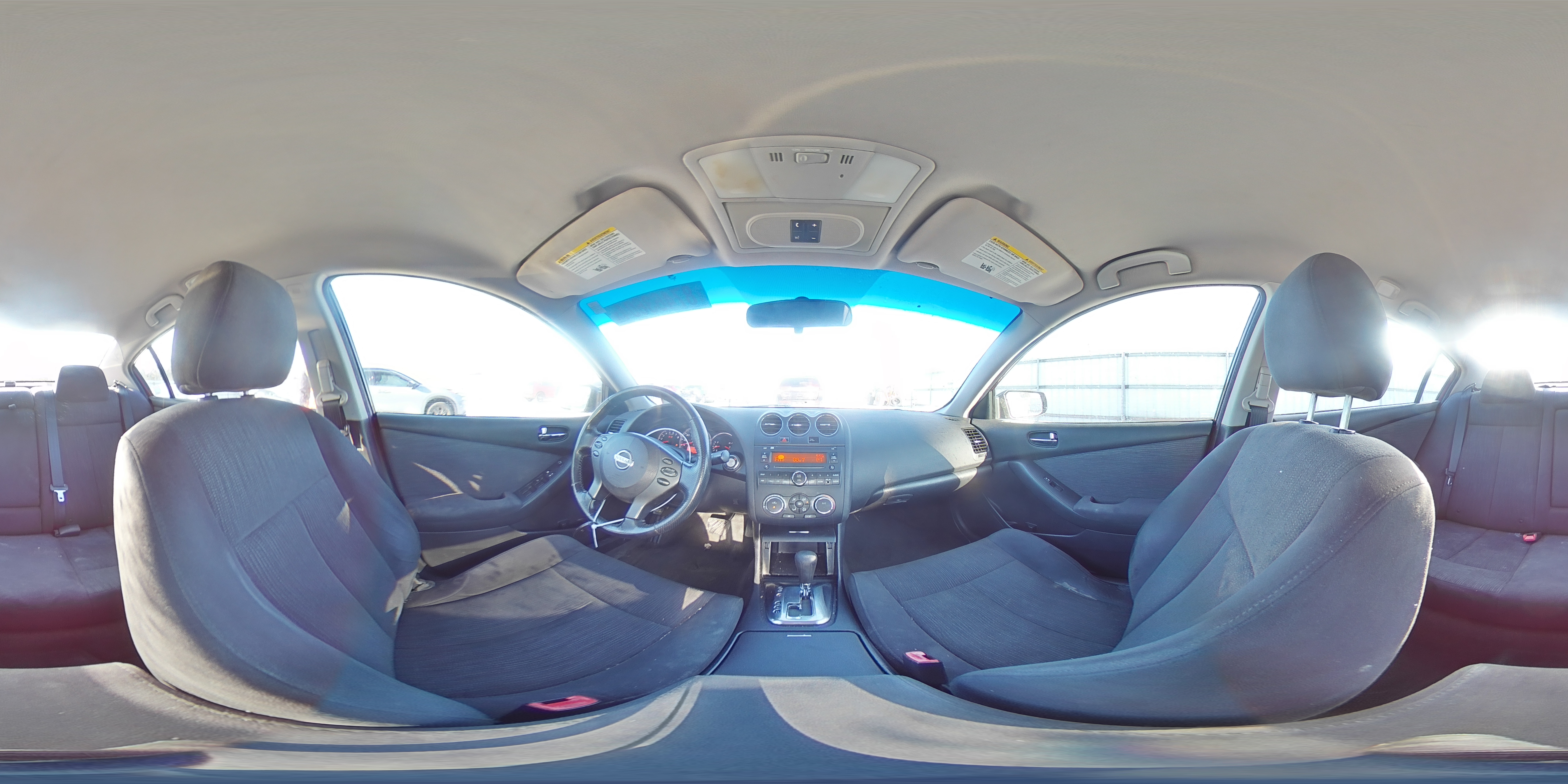 2012 Nissan Altima - Image 13