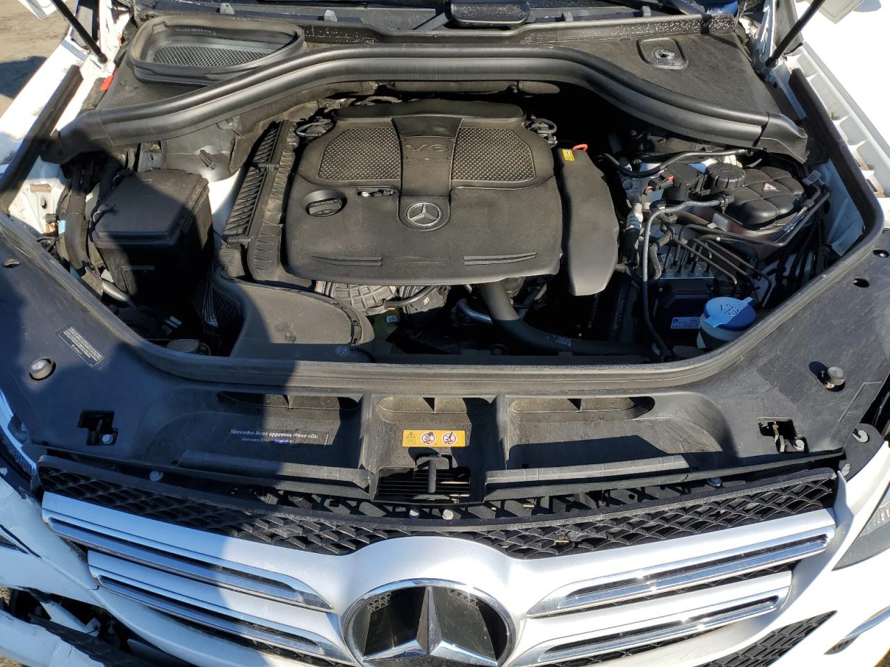 2018 Mercedes-Benz GLE - Image 12