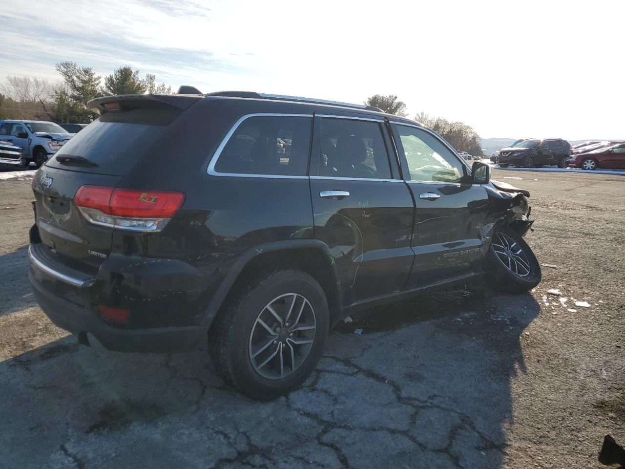2019 Jeep Grand Cherokee - Image 3
