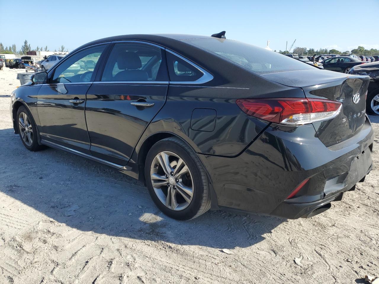 5NPE34AF1KH783780 2019 HYUNDAI SONATA - Image 2