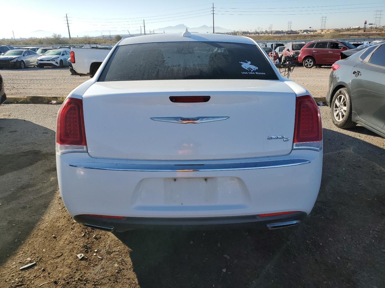 2016 Chrysler 300 - Image 6