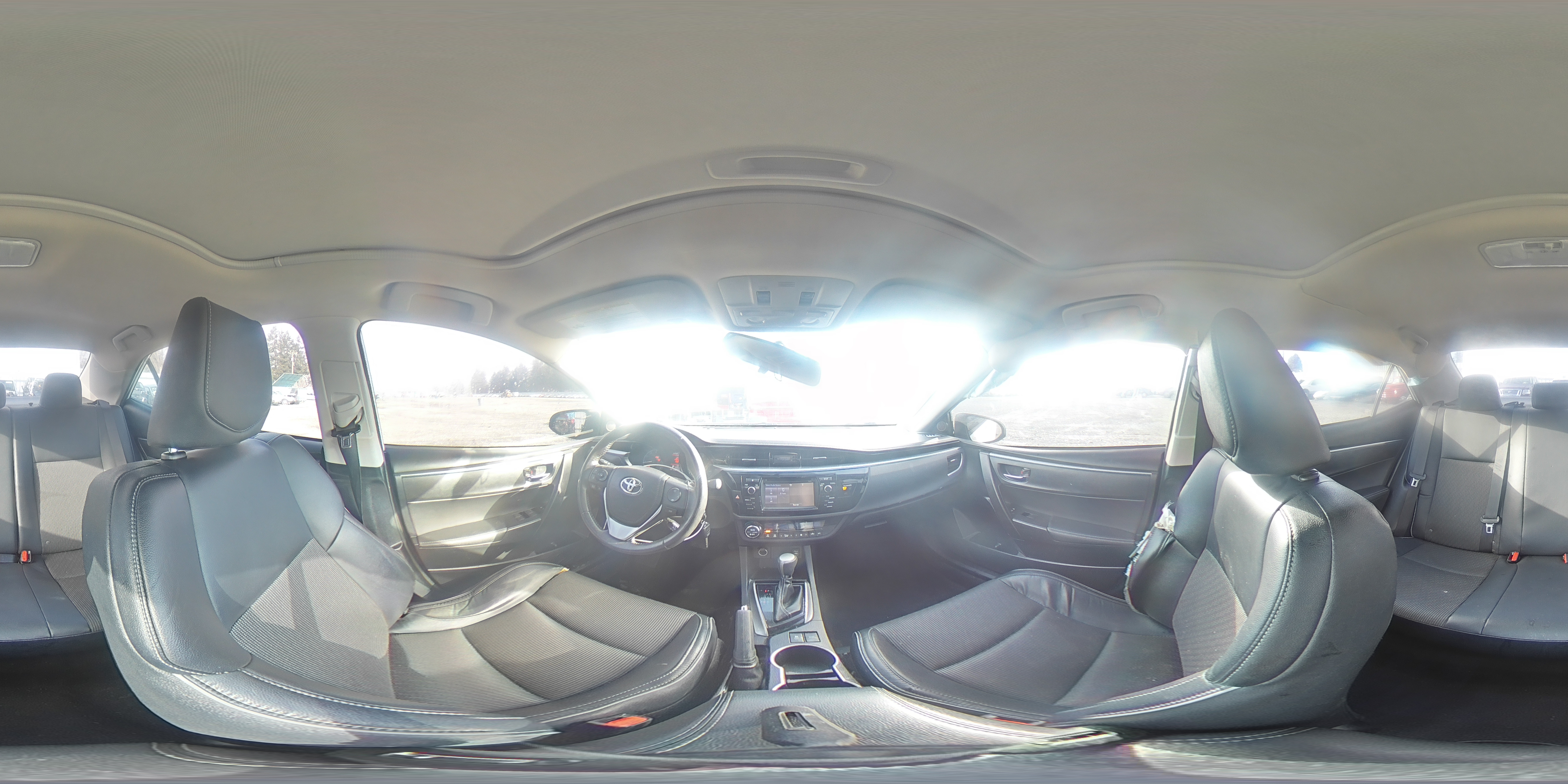 2014 Toyota Corolla - Image 13