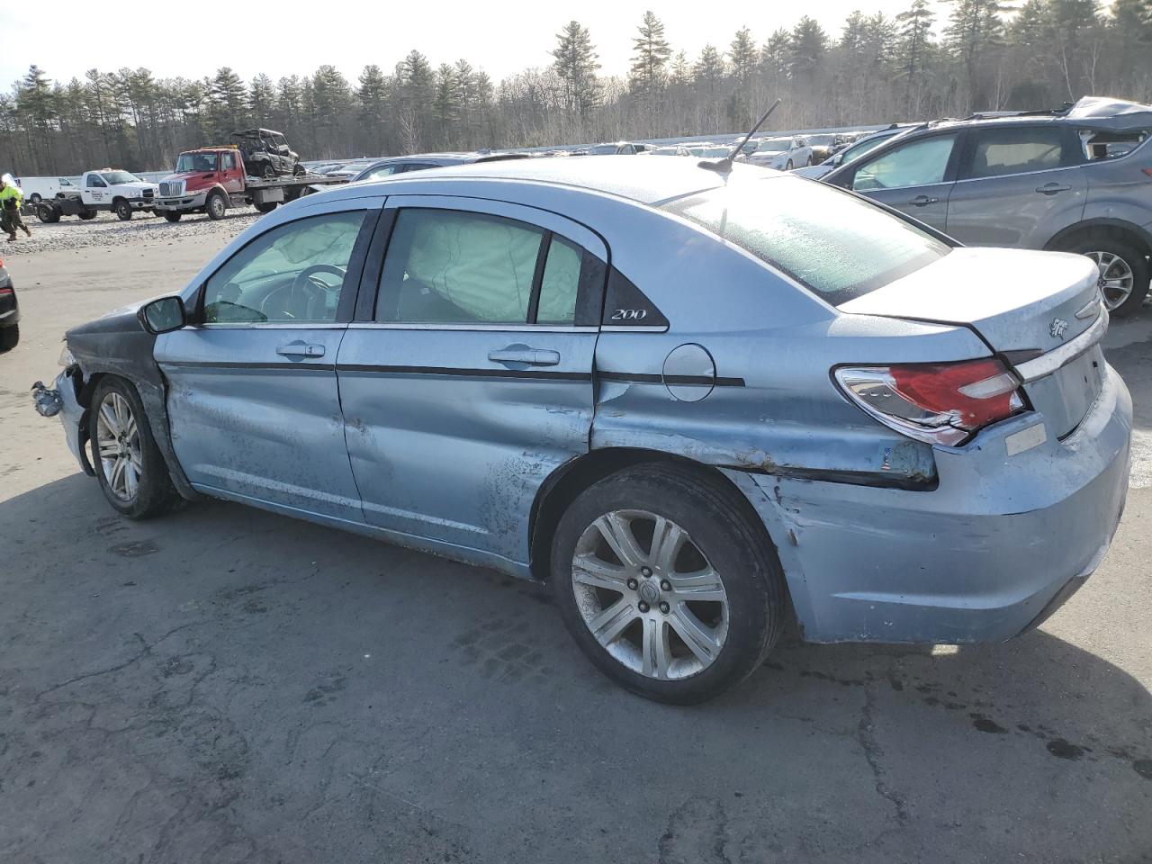 2012 Chrysler 200 - Image 2