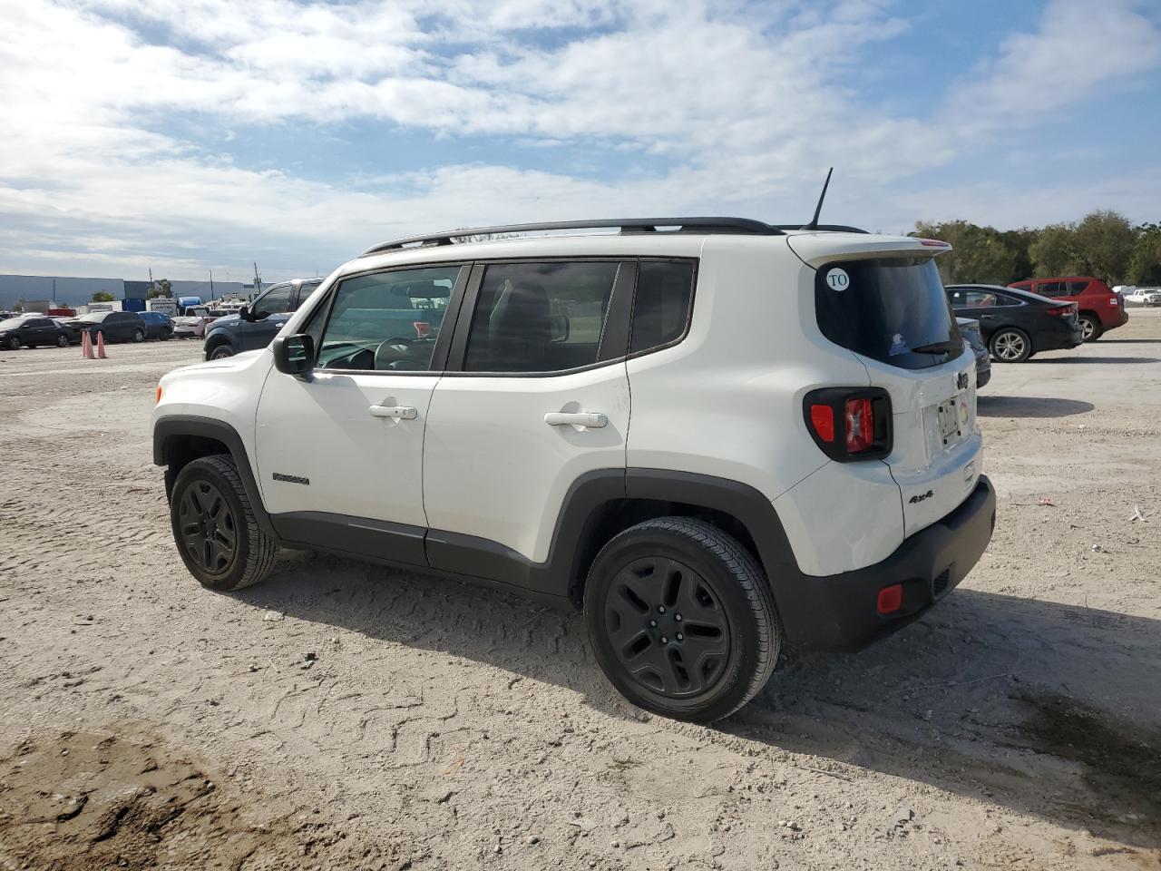 2018 Jeep Renegade - Image 2