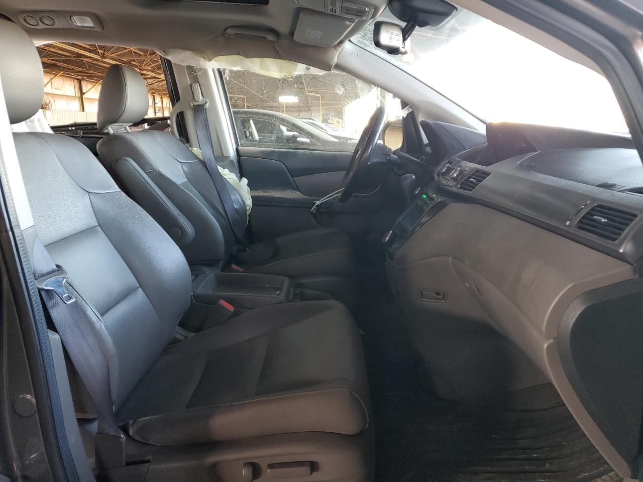2014 Honda Odyssey - Image 7
