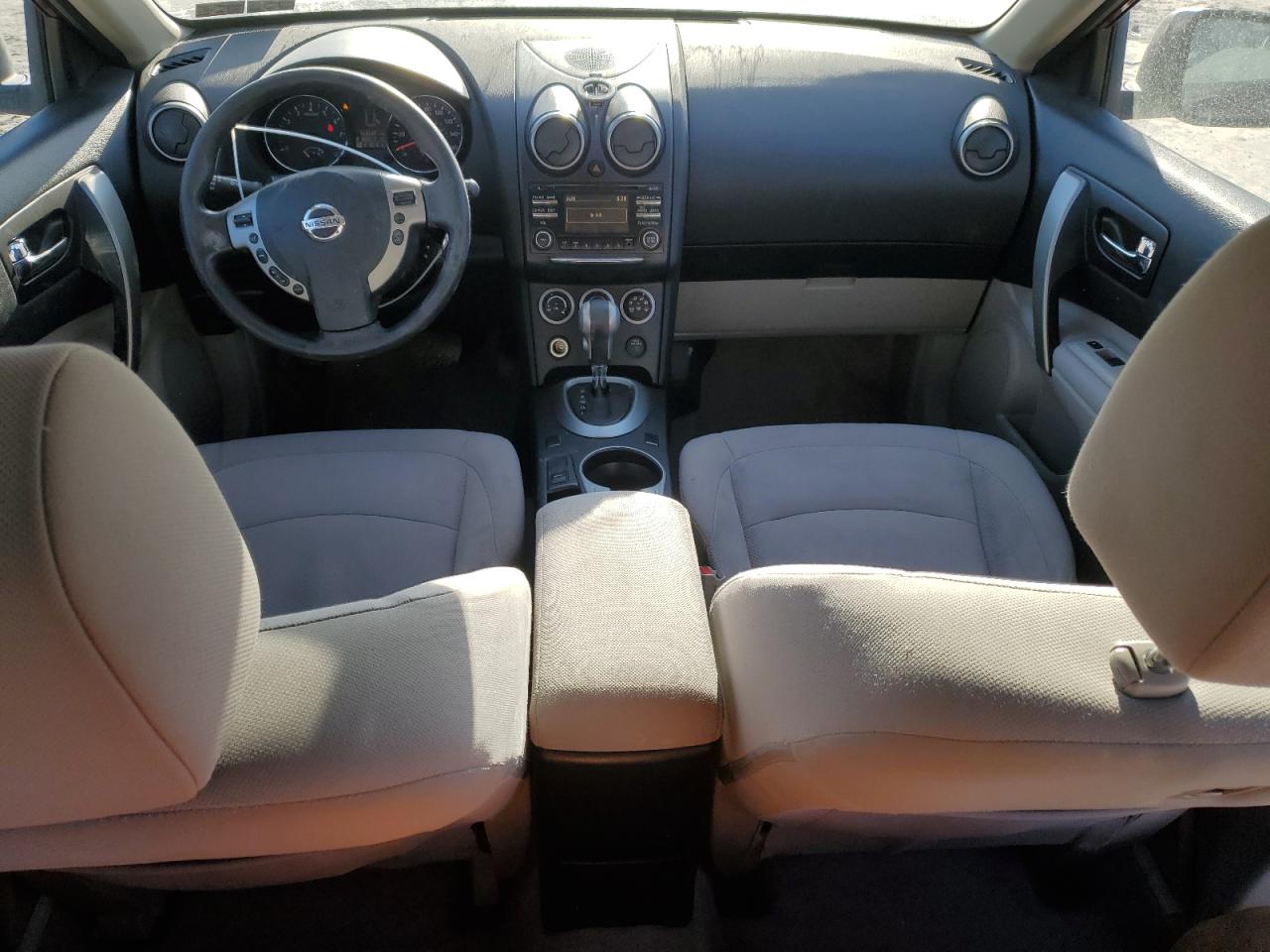 2014 Nissan Rogue - Image 8