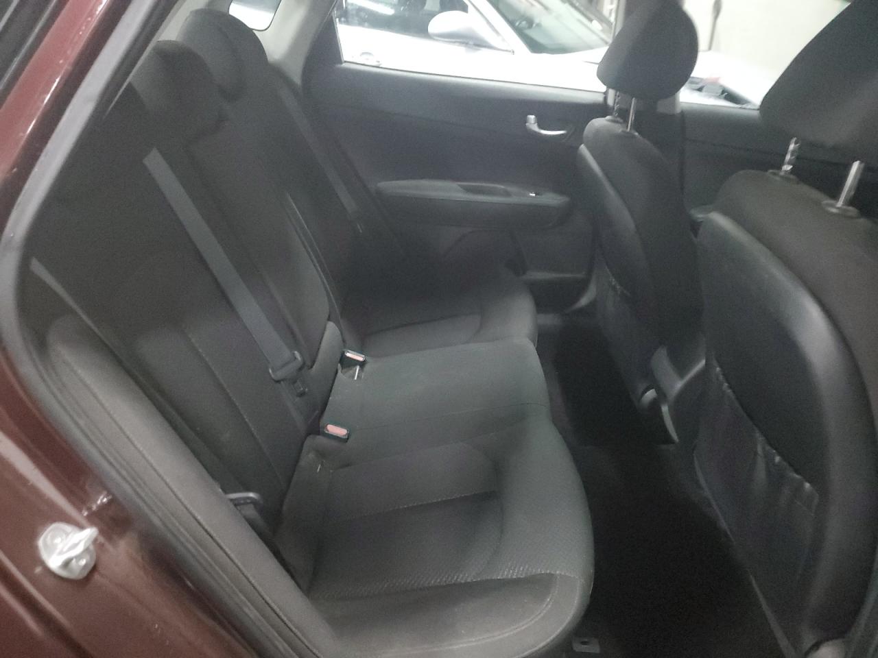 2018 Kia Optima - Image 10