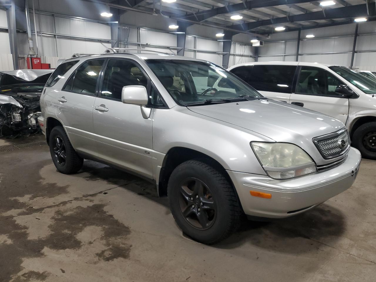 2001 Lexus RX - Image 4