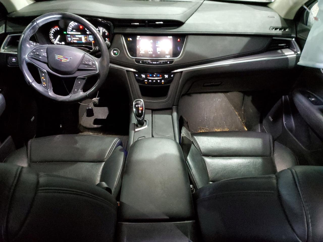 2019 Cadillac XT5 - Image 8
