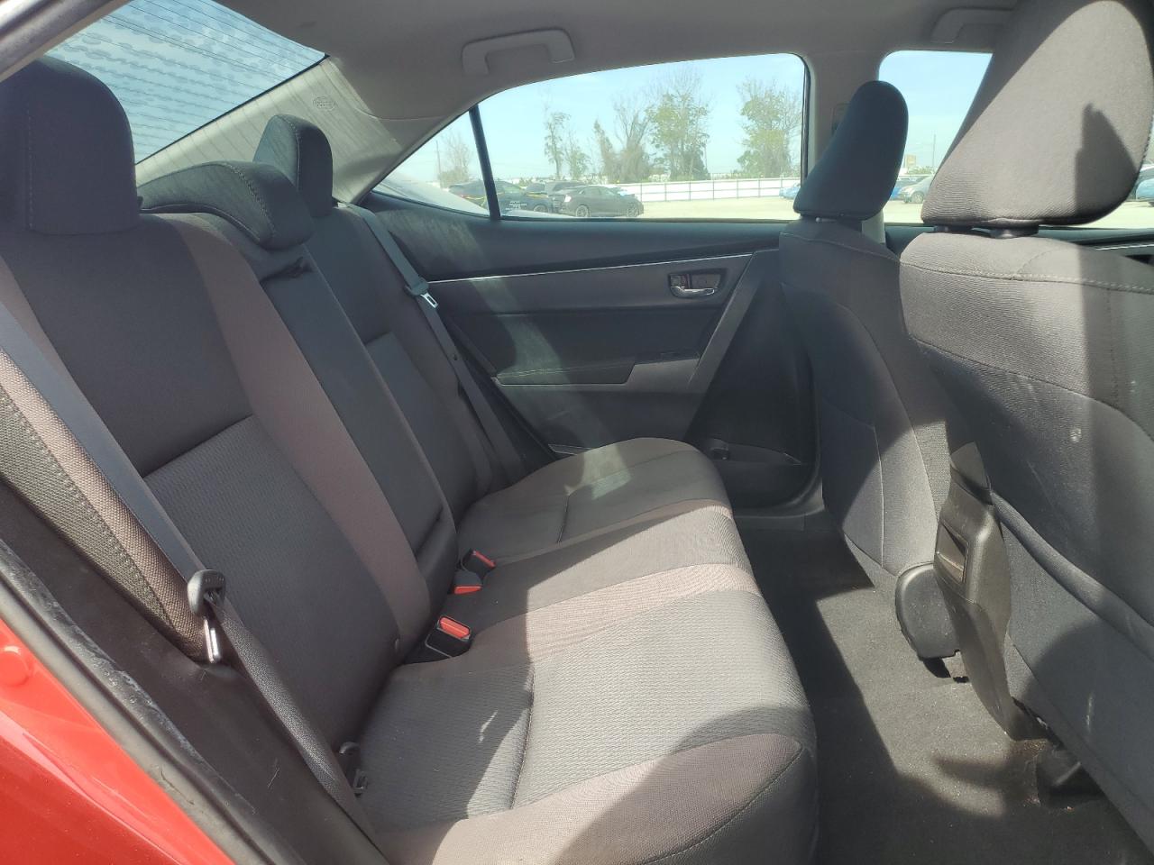 2018 Toyota Corolla - Image 10