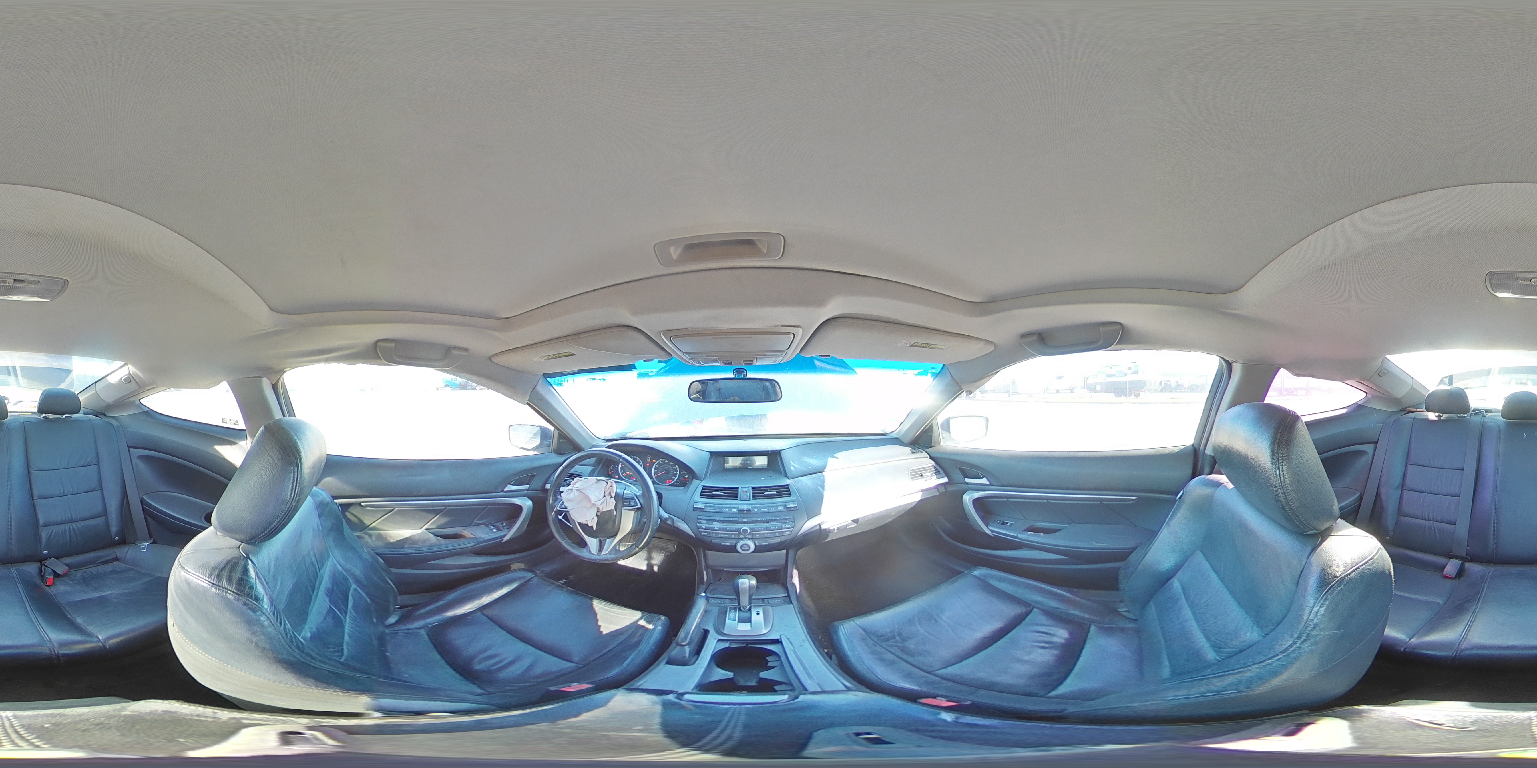 2009 Honda Accord - Image 13