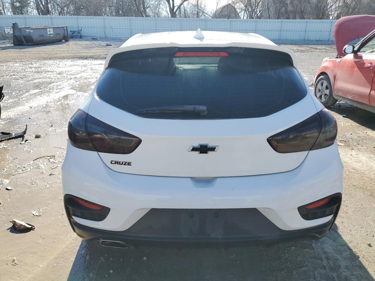 2018 Chevrolet Cruze - Image 6