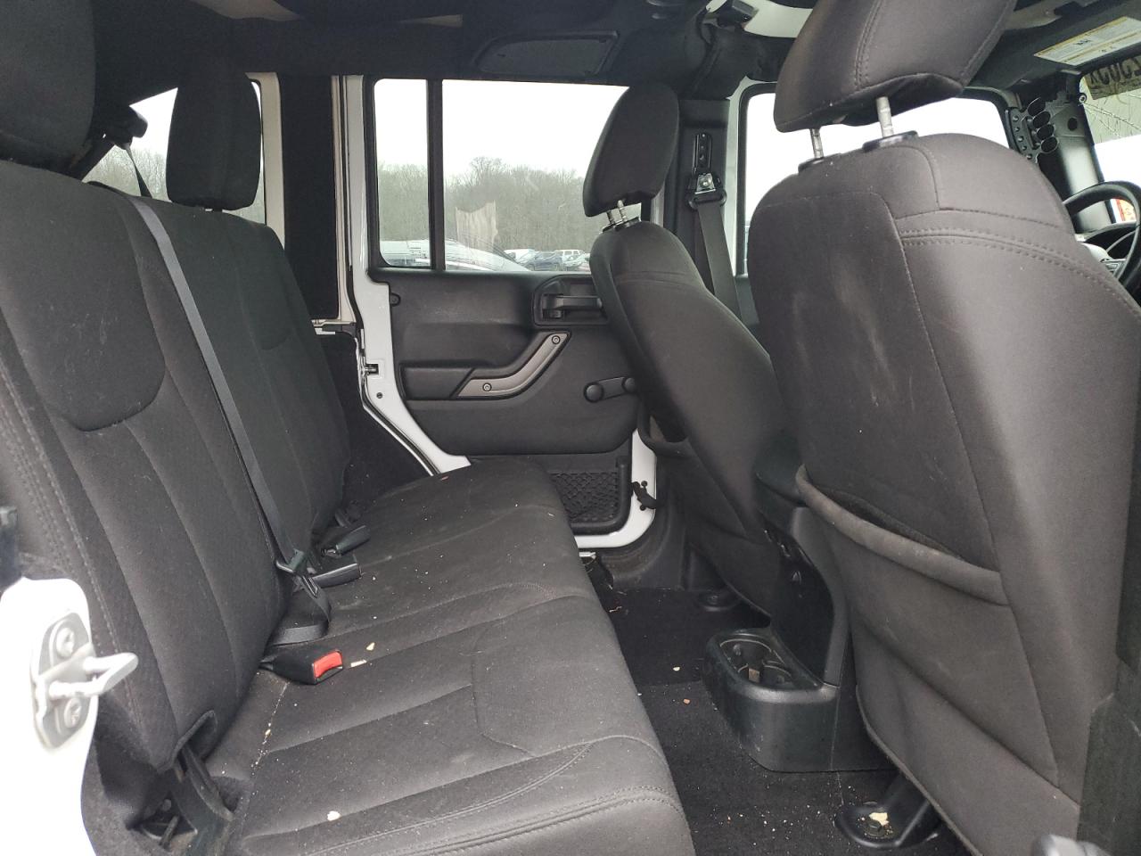 2017 Jeep Wrangler - Image 10