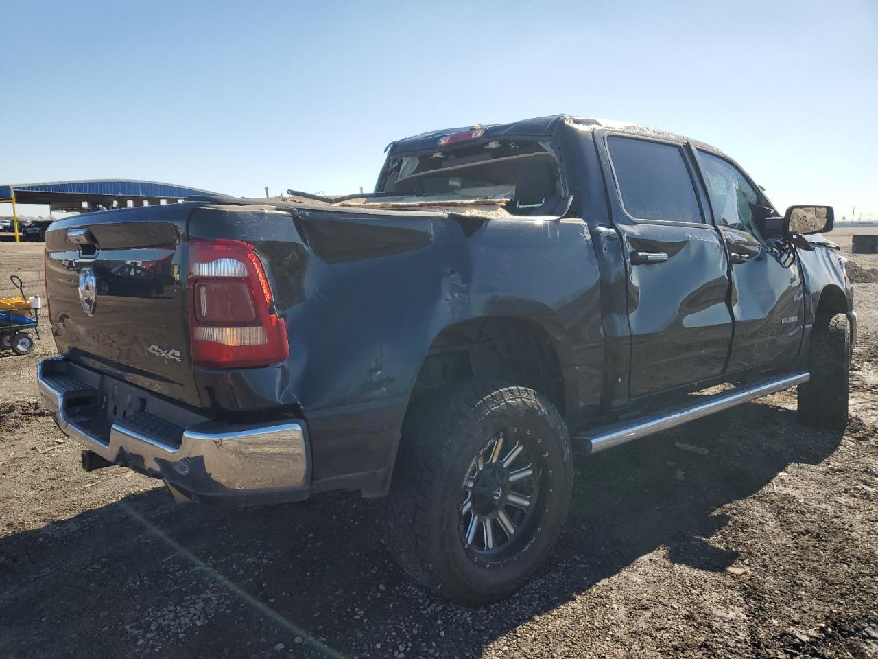 2019 RAM 1500 - Image 3