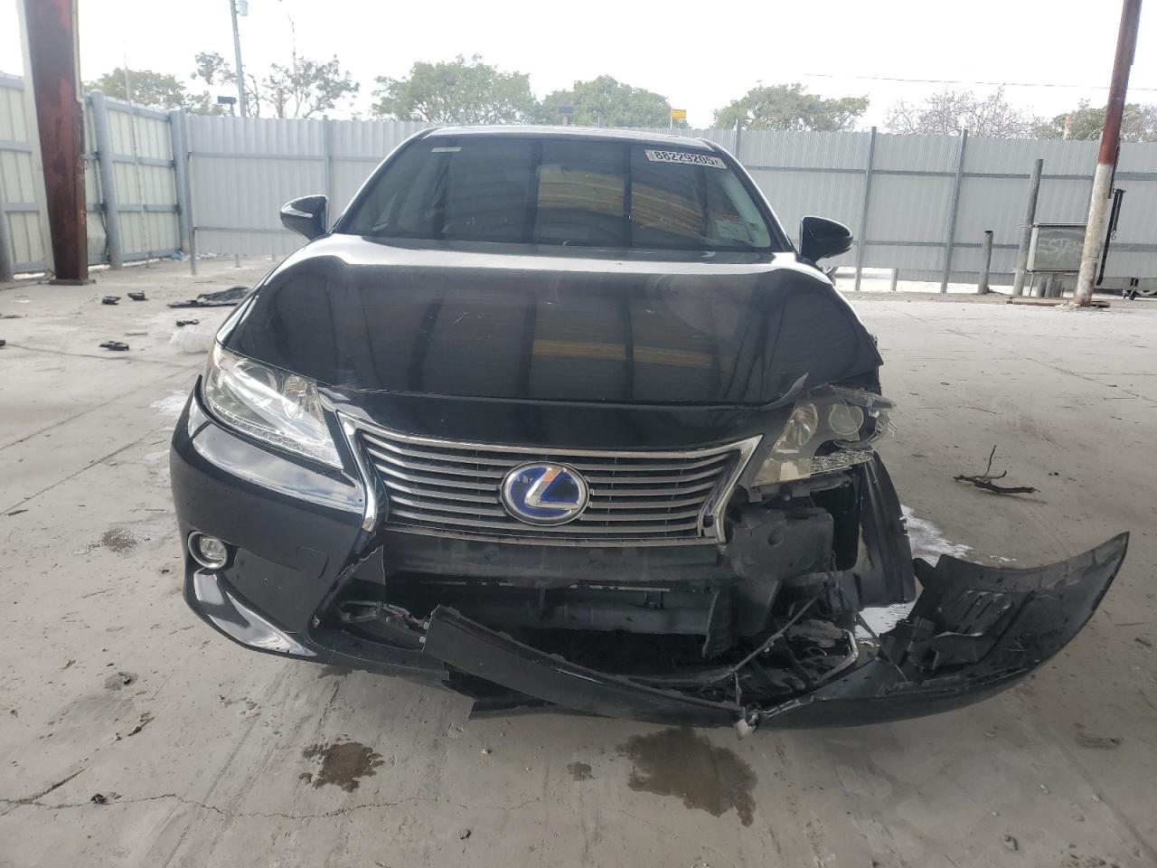 2014 Lexus ES - Image 5